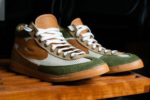 Photo by davecorey on April 13, 2024 of the Oldspeed MFG Sneaker Prototype in Horween Tan Latigo & Avocado Suede.