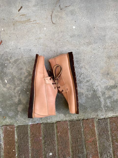 Photo by MaxPower on October 5, 2023 of the Rancourt & Co. Acadia Chukka Redux in Horween Natural Essex.
