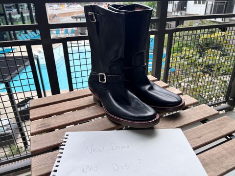 Photo by A_Clockwork_Yifan on October 1, 2025 of the Lost Boys (Formerly King Boots) Engineer Boots in Black Teacore Shinki Shrunken Horsefront.