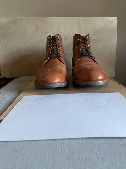 Photo by canary on November 5, 2022 of the Viberg Service Boot BCT in Horween Natural Dublin.