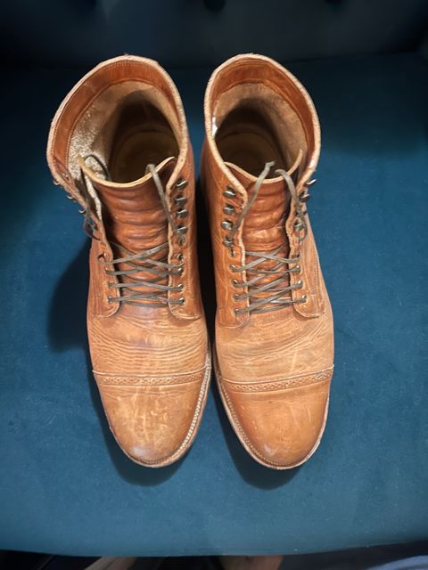 Photo by canary on March 5, 2023 of the Viberg Service Boot BCT in Horween Natural Dublin.