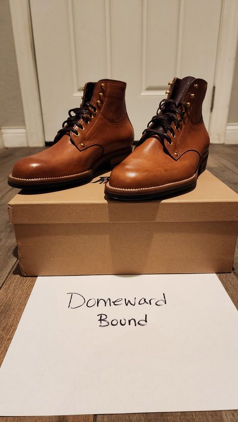 Photo by jranders52 on October 3, 2023 of the Iron Boots x Østmo Type 1 in Maryam Light Brown Washed Horsehide.