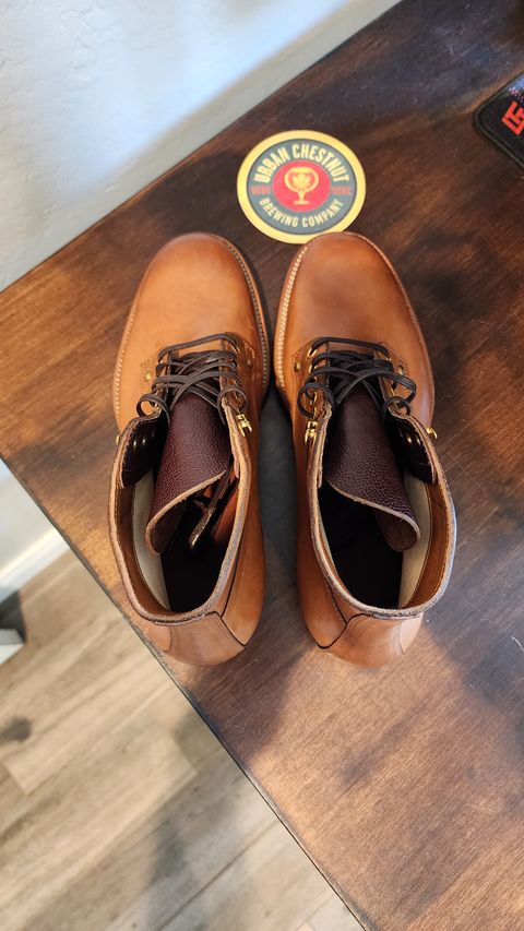 Photo by jranders52 on October 3, 2023 of the Iron Boots x Østmo Type 1 in Maryam Light Brown Washed Horsehide.