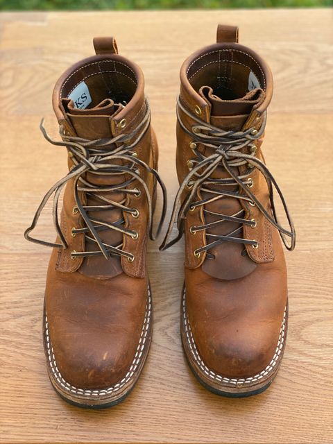Photo by willmac on December 1, 2021 of the Nicks Robert in Horween Orange Predator.