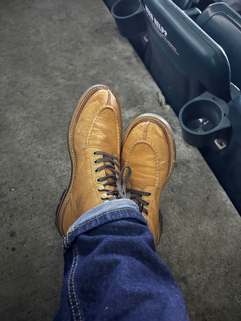 Photo by drivera16 on November 29, 2022 of the Grant Stone Ottawa Boot in Incas Natural Kangaroo.