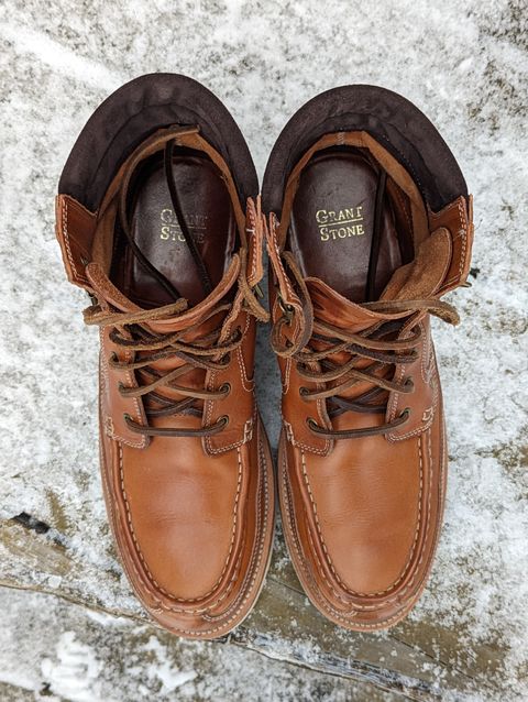 Photo by Vultain on December 6, 2022 of the Grant Stone Field Boot in Badalassi Carlo Saddle Tan Minerva.