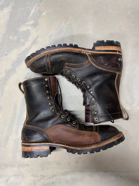 Photo by RoseAnvil_Taylor on March 2, 2023 of the Nicks Unknown Model in Horween Dark Brown Waxed Flesh.