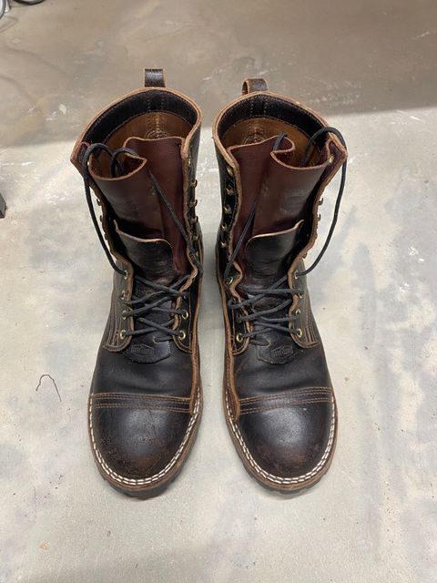 Photo by RoseAnvil_Taylor on April 6, 2023 of the Nicks Unknown Model in Horween Dark Brown Waxed Flesh.