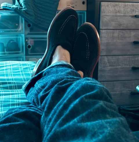 Photo by HeritageWearingPatriot on September 27, 2025 of the Grant Stone Travelers in C.F. Stead Black Janus Calf Suede.