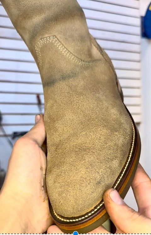 Photo by HeritageWearingPatriot on July 13, 2026 of the Grant Stone Elias in Horween Natural Chromexcel Roughout.