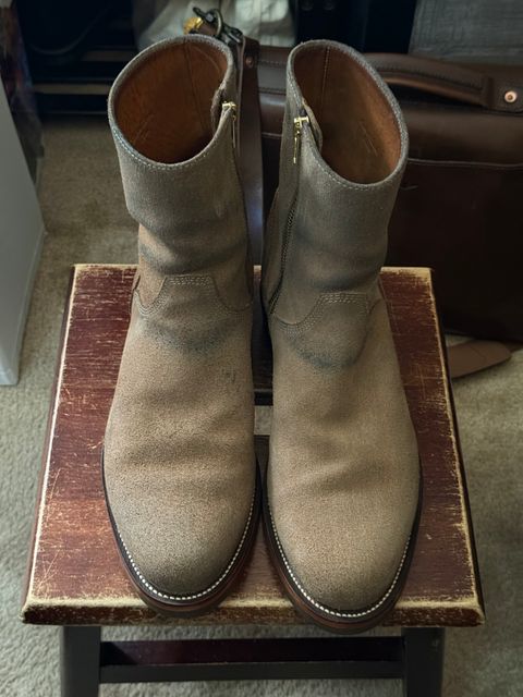 Photo by HeritageWearingPatriot on July 17, 2026 of the Grant Stone Elias in Horween Natural Chromexcel Roughout.