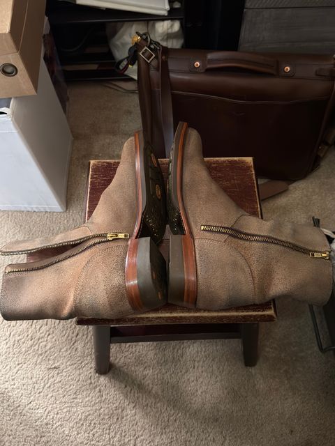 Photo by HeritageWearingPatriot on July 17, 2026 of the Grant Stone Elias in Horween Natural Chromexcel Roughout.