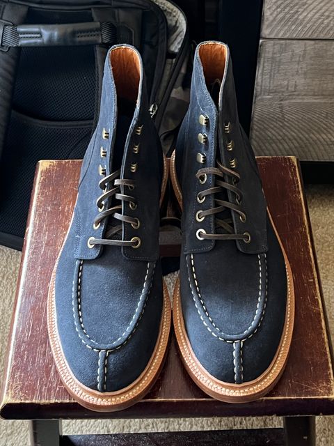 Photo by HeritageWearingPatriot on September 8, 2023 of the Grant Stone Ottawa Boot in C.F. Stead Navy Blue Janus Calf Suede.