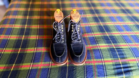 Photo by HeritageWearingPatriot on October 30, 2024 of the Grant Stone Ottawa Boot in C.F. Stead Navy Blue Janus Calf Suede.