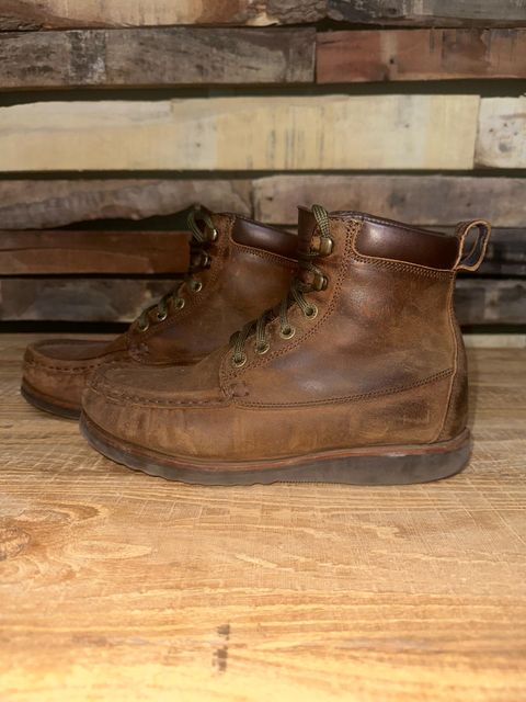 Photo by garethcrouch on April 3, 2025 of the Jim Green Meander Moc Toe in Bronco Brown.