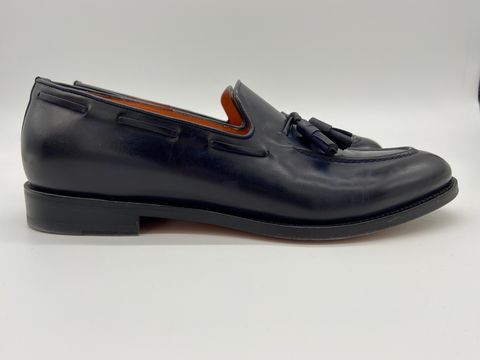 Photo by abakks1 on December 3, 2022 of the Santoni Unknown Model in Unknown Natural Veg Tan.