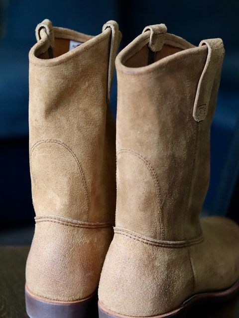 Photo by stepped_in_dookie_again on July 16, 2026 of the Red Wing Pecos in S.B. Foot Hawthorne Muleskinner.
