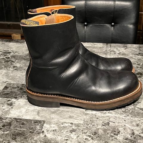 Rolling Dub Trio Casper Boot in Horween Black Teacore Chromexcel