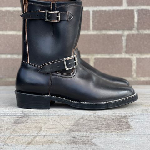 Viberg Engineer in Maryam Black Teacore Horsebutt