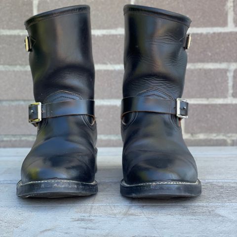 View photo of Viberg Engineer in Maryam Black Teacore Horsebutt