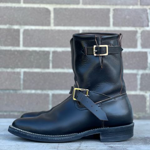 View photo of Viberg Engineer in Maryam Black Teacore Horsebutt