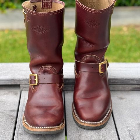 View photo of Wesco Mister Lou in Horween Umber Chromexcel