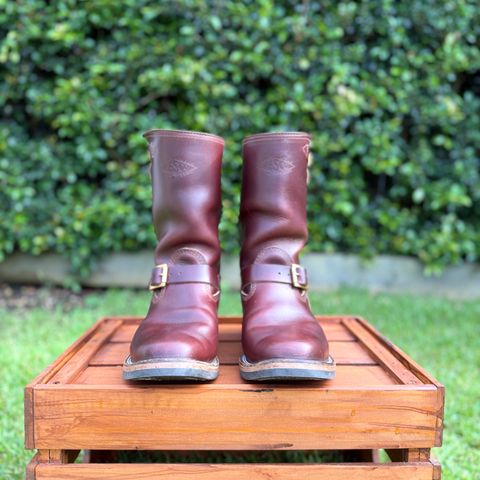 View photo of Wesco Mister Lou in Horween Umber Chromexcel