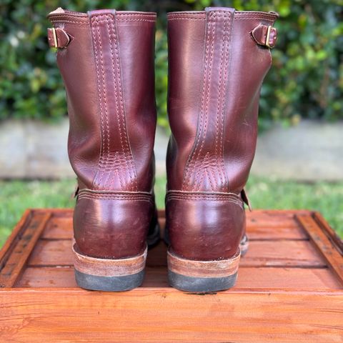 View photo of Wesco Mister Lou in Horween Umber Chromexcel