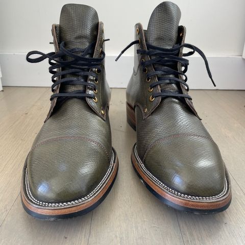 View photo of Iron Boots x Østmo Type 1 in Green Painted Pioneer Hatch Grain