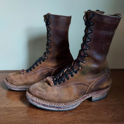 View photo of White's Bounty Hunter in Horween Cinnamon Waxed Flesh