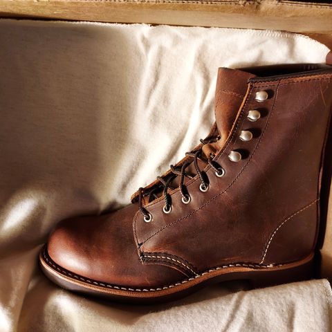 View photo of Red Wing Silversmith in S.B. Foot Copper Rough and Tough