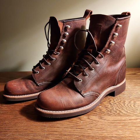 View photo of Red Wing Silversmith in S.B. Foot Copper Rough and Tough