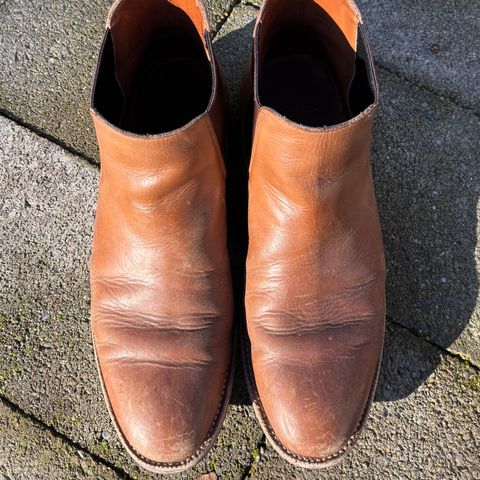 Grant Stone Chelsea Boot in Horween Dune Chromexcel