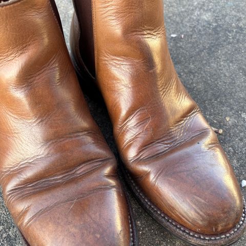 Grant Stone Chelsea Boot in Horween Dune Chromexcel