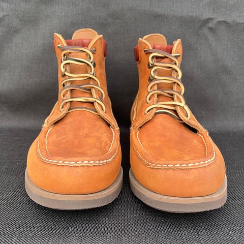 Russell Moccasin Premier Chukka in Horween Rust Chamois