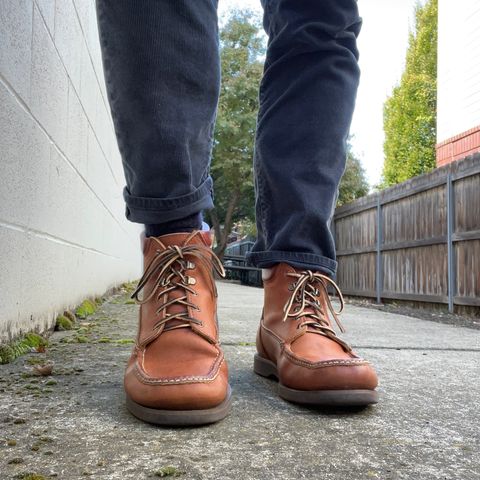 Russell Moccasin Premier Chukka in Horween Rust Chamois