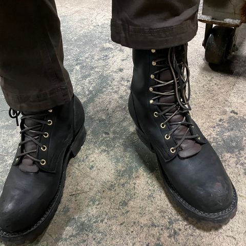 View photo of Frank's Boots The Patriot in Seidel Black Oil Tan