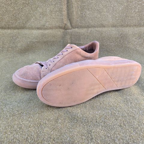 Thursday Premier Low Top in Camel Oil Snuff Suede