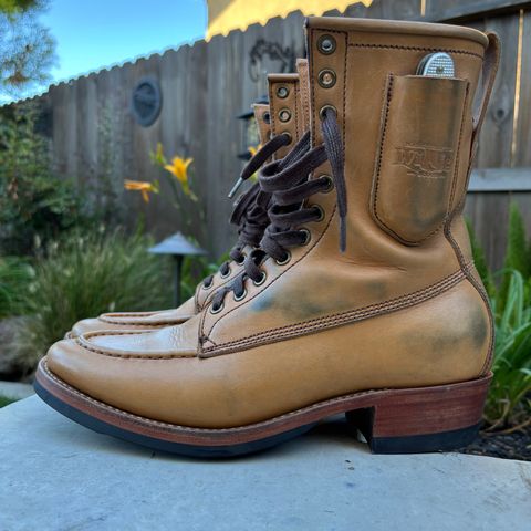 Willie's Handmade Boots Hunting Boot in Horween Natural Latigo