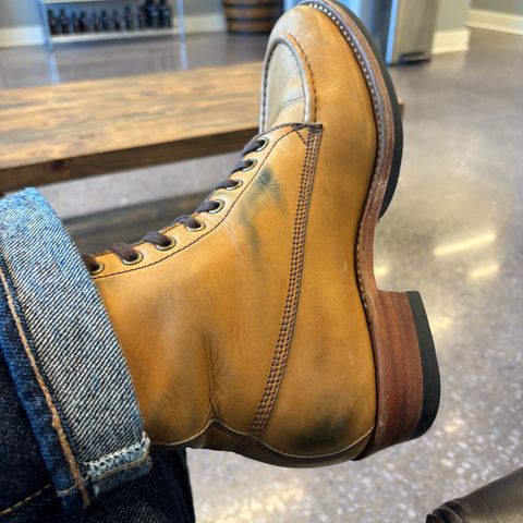 Willie's Handmade Boots Hunting Boot in Horween Natural Latigo