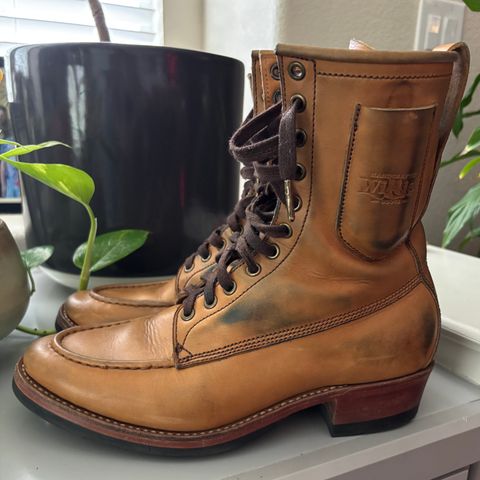 Willie's Handmade Boots Hunting Boot in Horween Natural Latigo