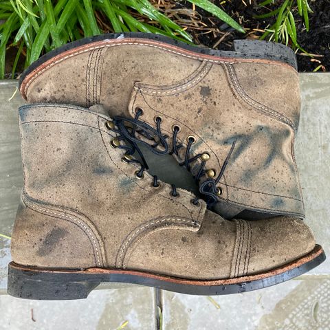 Red Wing Iron Ranger in S.B. Foot Slate Muleskinner
