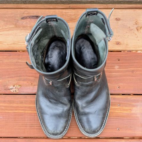 View photo of Wesco Mister Lou in Maryam Petrolio Waxed Black Horsehide