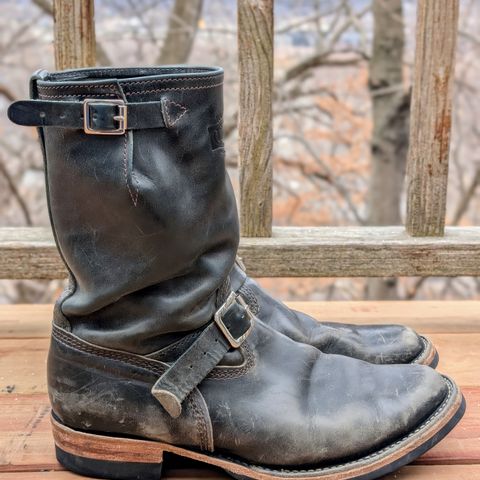 View photo of Wesco Mister Lou in Maryam Petrolio Waxed Black Horsehide