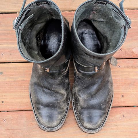 Wesco Mister Lou in Maryam Petrolio Waxed Black Horsehide