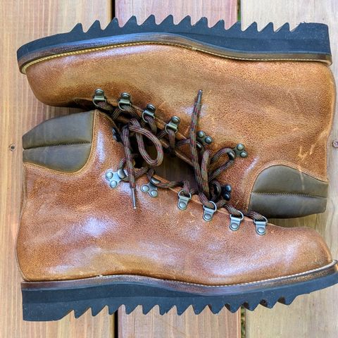 View photo of Viberg Pachena Bay in Maryam Cuoio Lux Roughout & Horween Mushroom Chamois