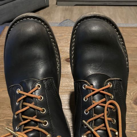 Nicks Free Range in Horween Black Chromexcel