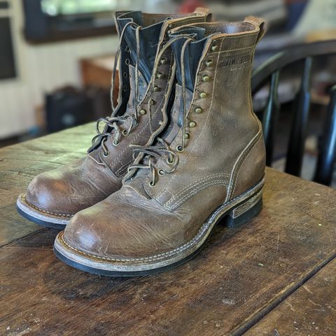 Drew's 8-Inch Logger in Rowdy Smooth