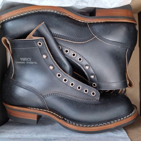 White's 350 Cutter in Seidel Black Double Shot