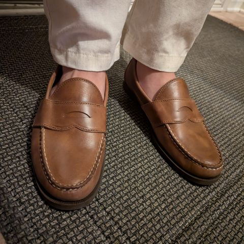 Oak Street Bootmakers Penny Moc in Horween Natural Chromexcel